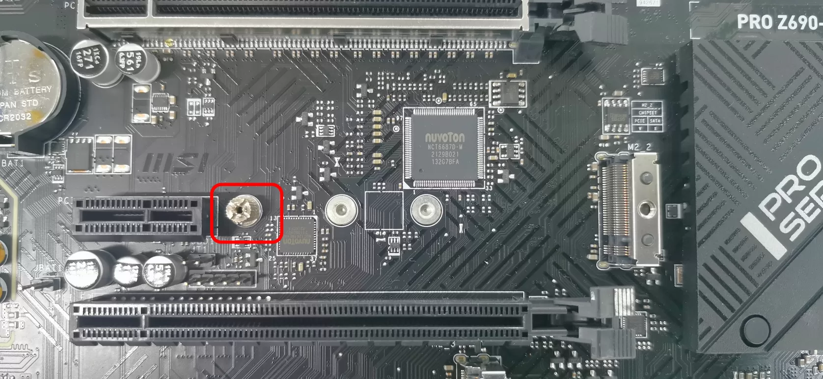 M.2 SSD（硬盘）的螺丝安装固定方法