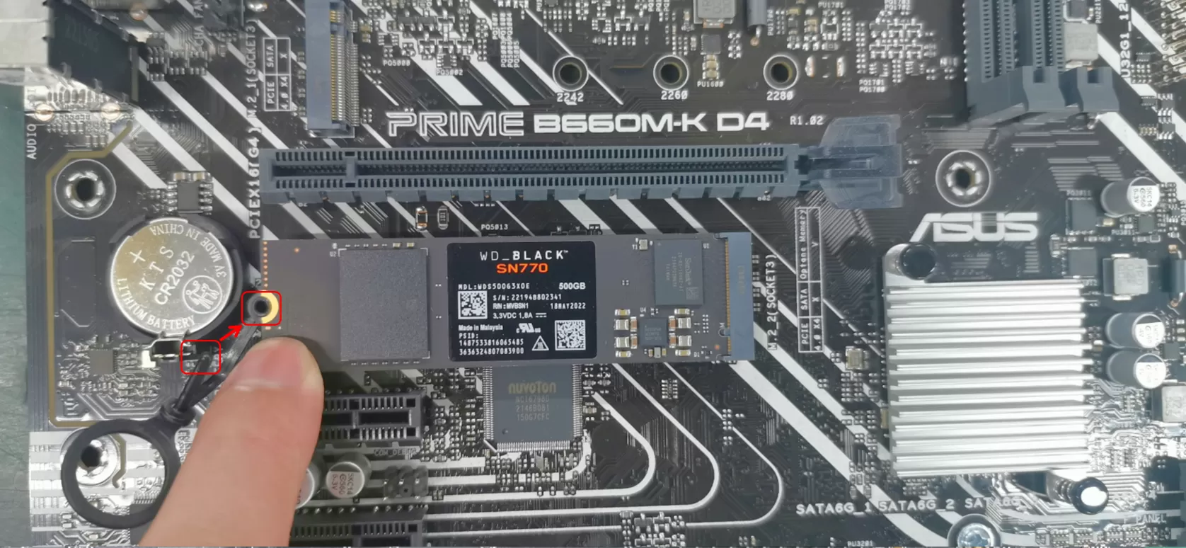 M.2 SSD（硬盘）的螺丝安装固定方法