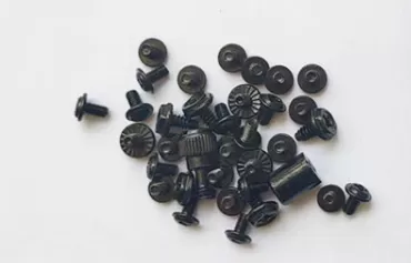 电脑机箱里的螺丝包都是做什么用的?电脑机箱各螺丝作用简介