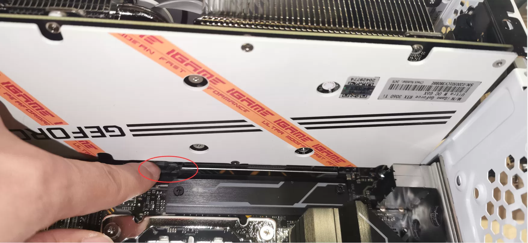 如何安装独立显卡？独立显卡安装图文详细教程