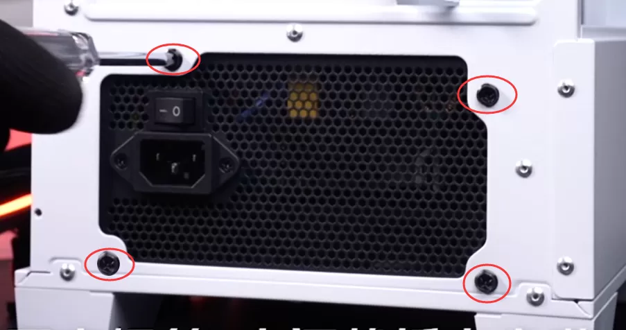 电脑机箱里的螺丝包都是做什么用的?电脑机箱各螺丝作用简介