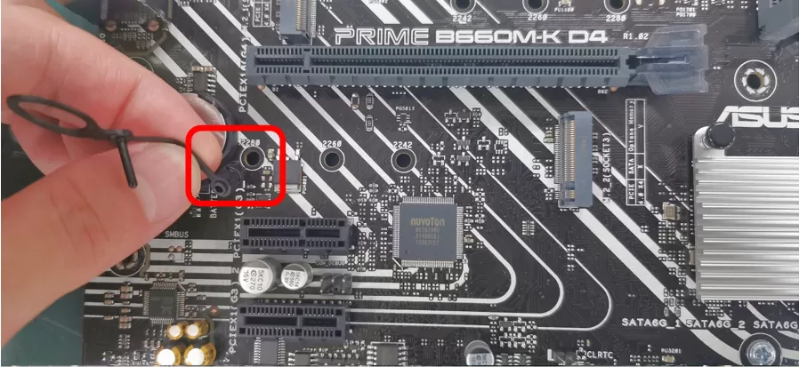 M.2 SSD（硬盘）的螺丝安装固定方法