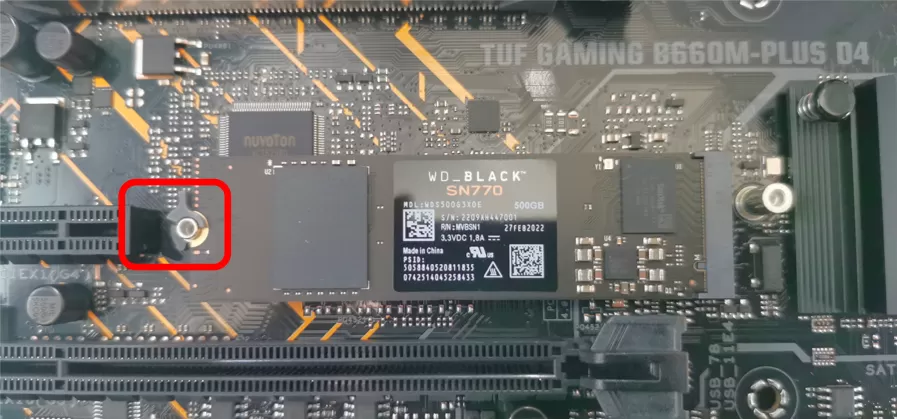 M.2 SSD（硬盘）的螺丝安装固定方法